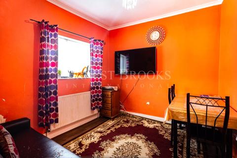 72b Pitchford Street, London, E15 4RX