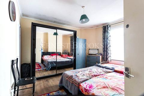 72b Pitchford Street, London, E15 4RX
