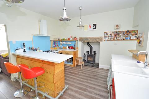 4 Aire View, Carleton, Skipton, BD23 3EU