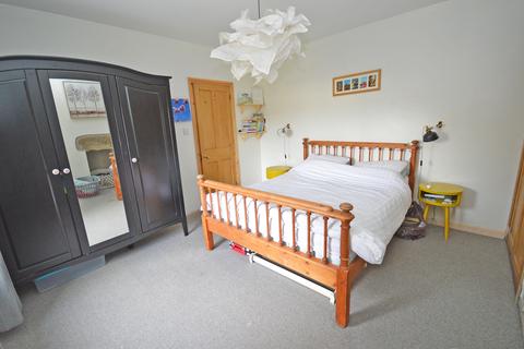 4 Aire View, Carleton, Skipton, BD23 3EU