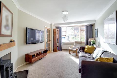 4 Alexander Crescent, Oakham, LE15 6LB