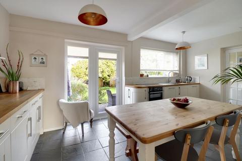 4 Alexander Crescent, Oakham, LE15 6LB
