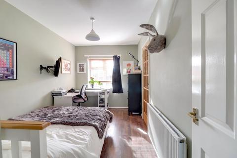 4 Alexander Crescent, Oakham, LE15 6LB