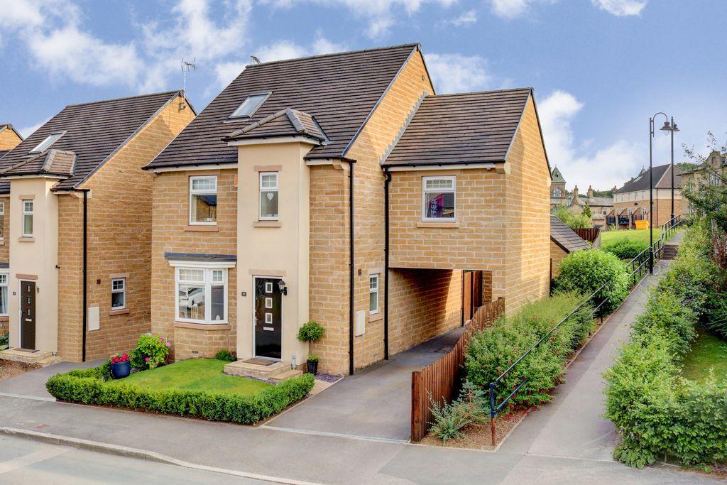 17, Norwood Avenue, Menston, Ilkley LS29 6FW 5 bed detached house £