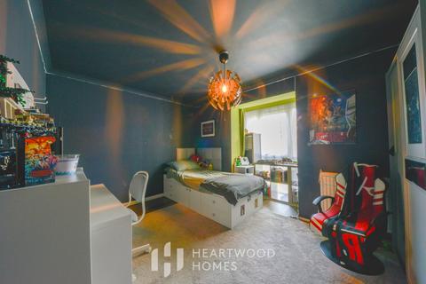 2 bedroom flat for sale, Wyedale, London Colney, St. Albans, AL2 1TH