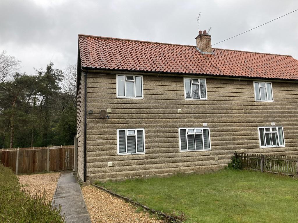 Scottow, Norwich, Norfolk 3 bed semidetached house £160,000