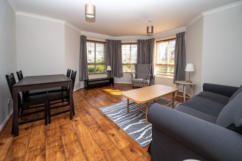 2 bedroom flat to rent - McDonald Road, Edinburgh, EH7