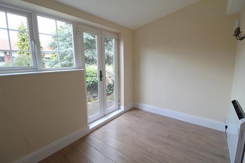 2 bedroom cottage to rent, Southgate Street, Bury St Edmunds IP33