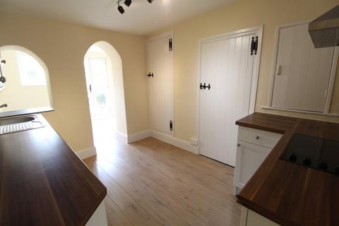 2 bedroom cottage to rent, Southgate Street, Bury St Edmunds IP33