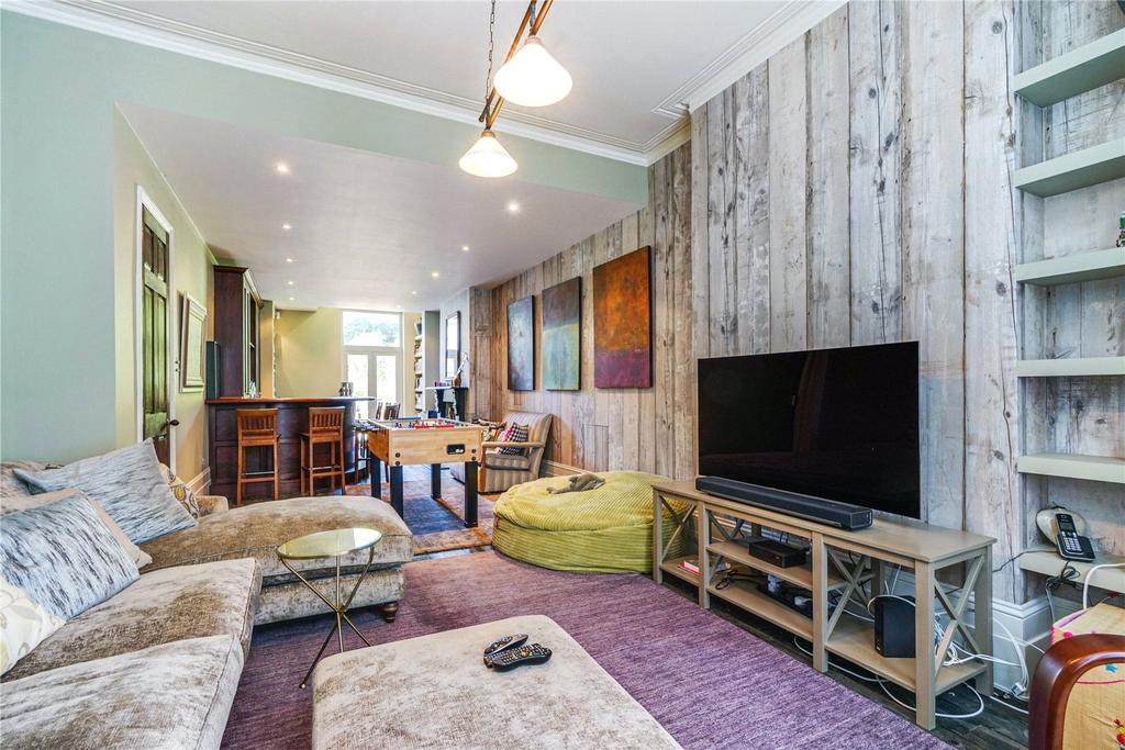 St. Marys Grove, Grove Park, Chiswick, London, W4 5 bed detached house