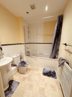 2 bedroom apartment to rent, Eastbury Way, Swindon SN25
