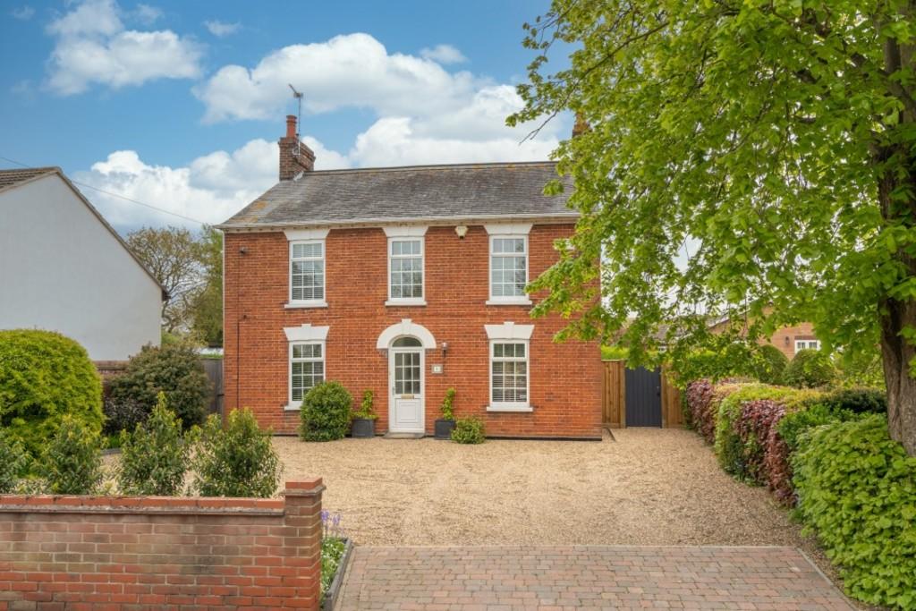 Ormesby St Margaret 3 bed detached house £350,000
