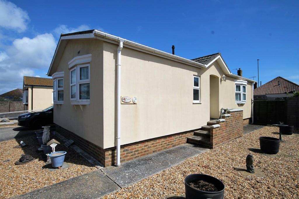 The Fairway, Willowbrook Park, Lancing 2 bed park home £225,000