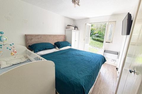 1 bedroom flat for sale, Courthill Road, Lewisham