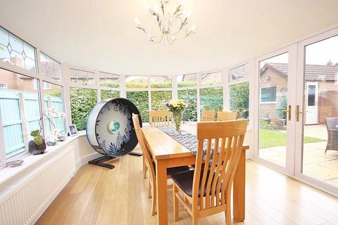 17 Blakeney Lea, Cleethorpes, DN35 0PD