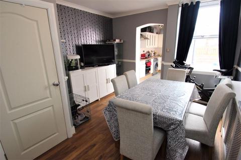 10 Lodge Road, Redditch, B98 7BT