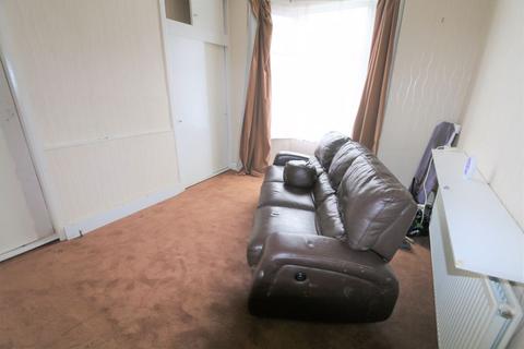 44 Douglas Road, Handsworth, Birmingham, B21 9HH
