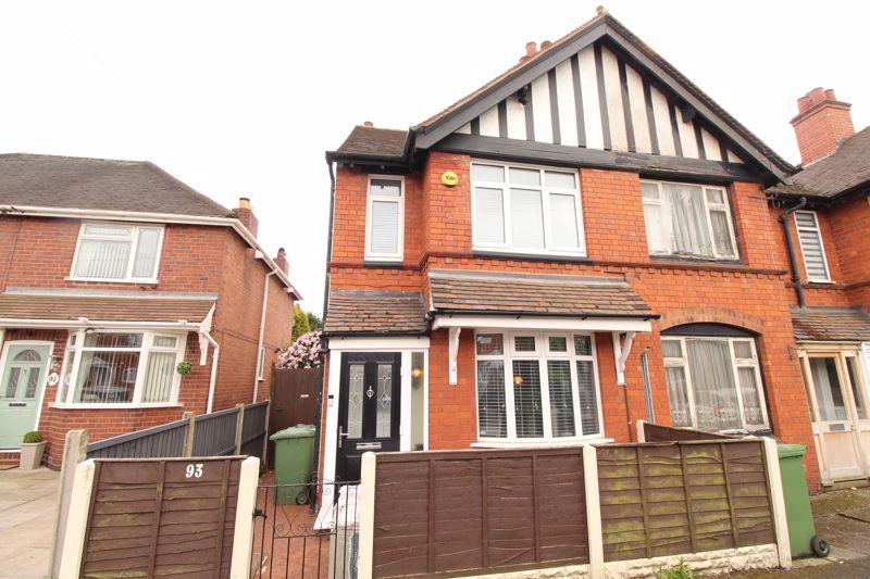 Beechtree Road, Walsall Wood, Walsall, WS9 9LW 2 bed end of terrace house £165,000