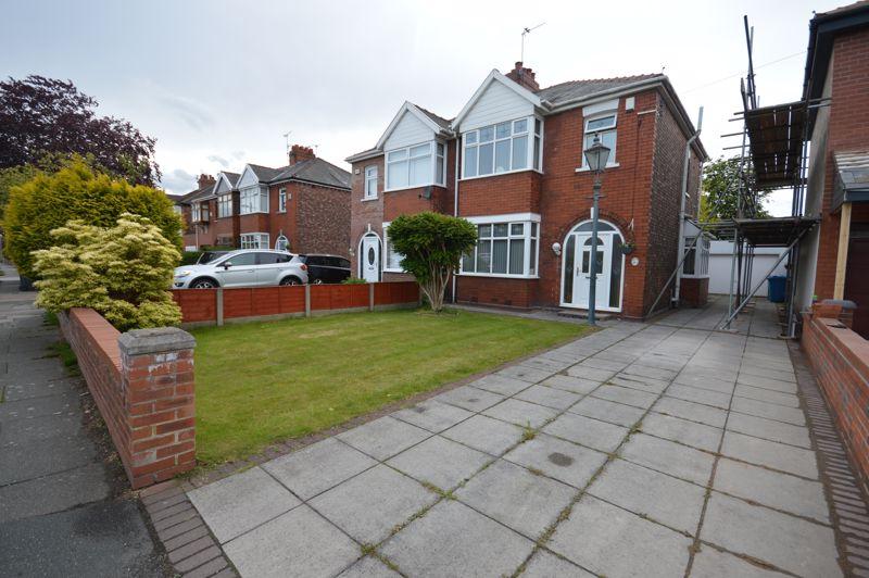 Upton Lane, Widnes 3 bed semidetached house £295,000