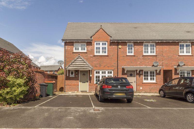 Windsor Castle Road, Newport 3 bed end of terrace house £242,000