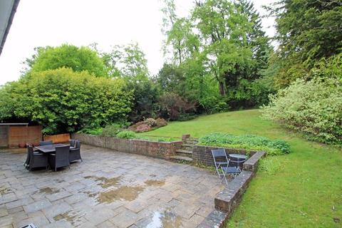 7 Kersey Drive, South Croydon, CR2 8SX