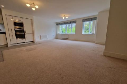 2 bedroom apartment to rent, 57 Addington Road, South Croydon