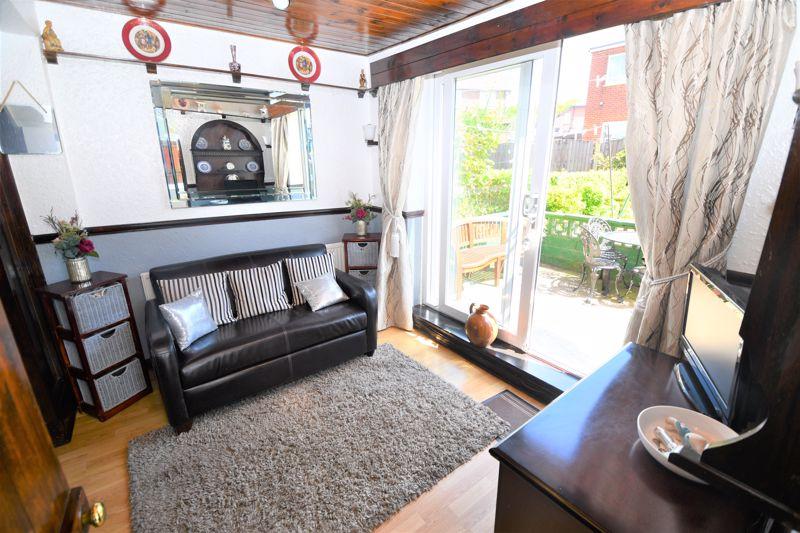 Overlinks Drive, Salford 3 bed semidetached house £230,000