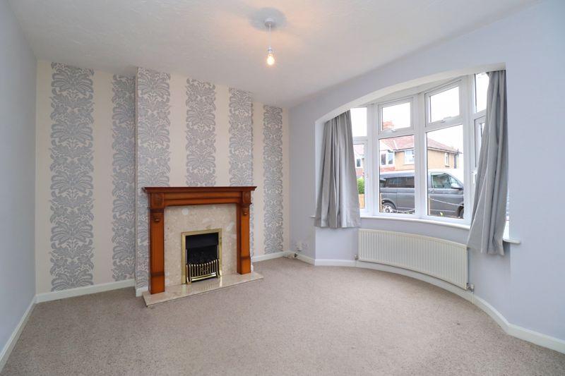 Windermere Road, Gloucester 3 bed semidetached house £1,195 pcm (£