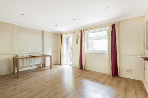 11 Duddington Close, London, SE9 4JD