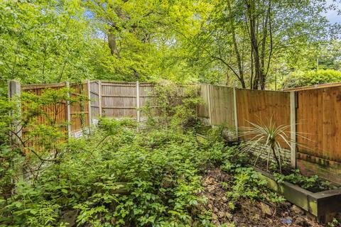 11 Duddington Close, London, SE9 4JD