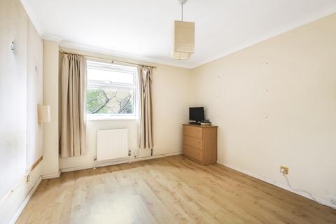 11 Duddington Close, London, SE9 4JD