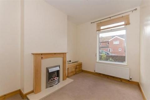 2 bedroom terraced house to rent, King Street, Hodthorpe