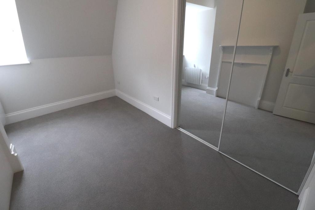 Bedroom 2.JPG