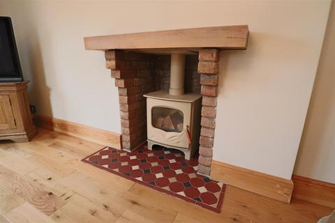 81 Cotmer Road, Lowestoft, NR33 9PS
