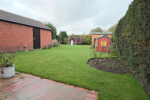 81 Cotmer Road, Lowestoft, NR33 9PS
