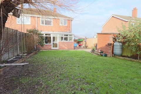 26 Conrad Road, Lowestoft, NR33 8QB