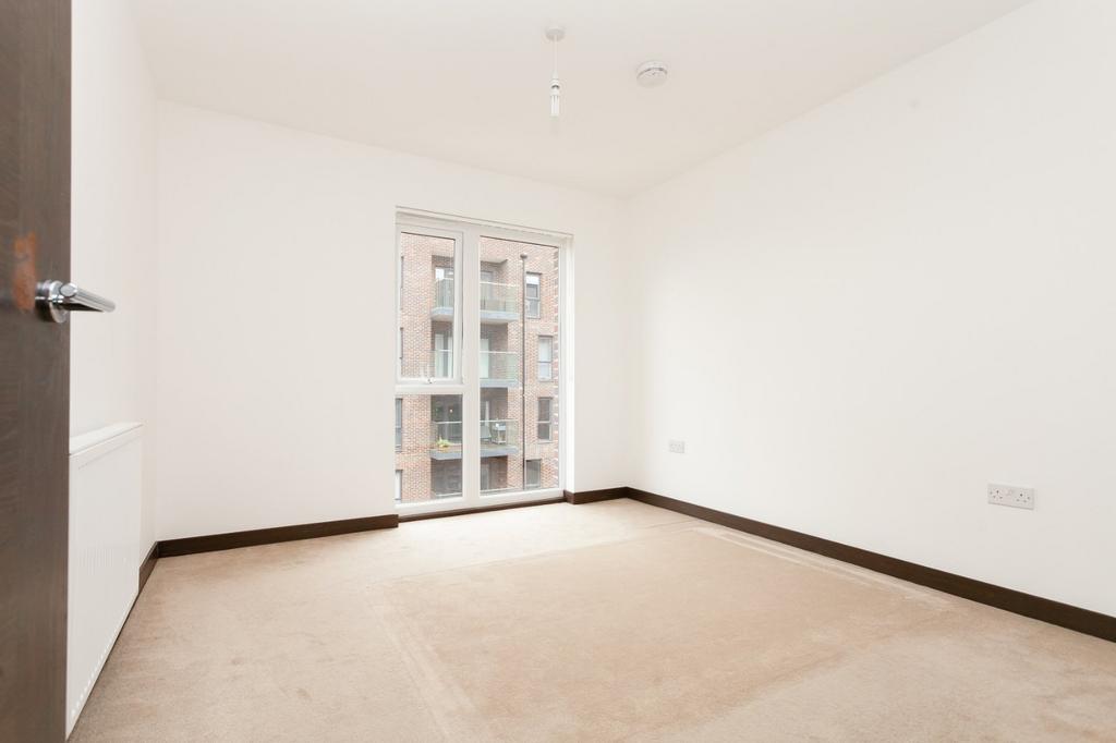 Apartment in Essex - View 4