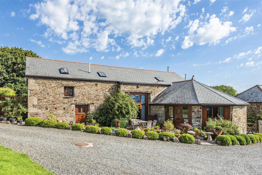Bratton Clovelly, Okehampton 3 bed detached house £565,000