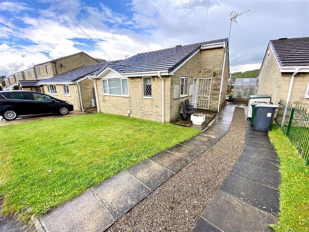 King Edward Street, Thornhill Lees... 3 bed detached bungalow £150,000