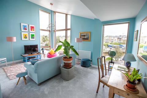 23 Baltic Way, Totnes, TQ9 5WY