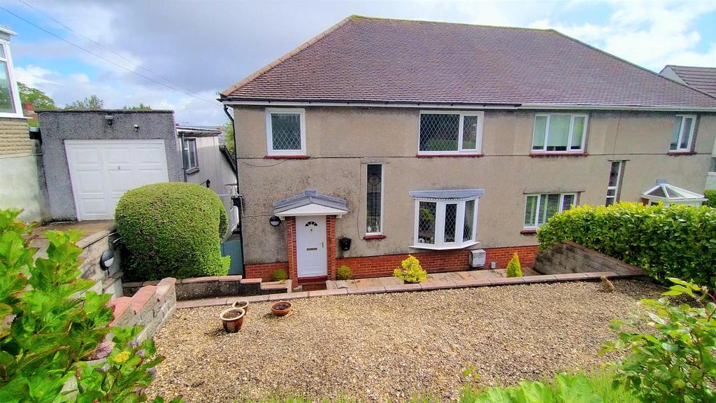 Moorside Road, West Cross, Swansea 3 bed semidetached house £379,950