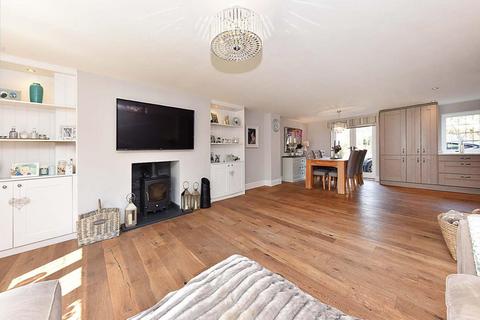 4 bedroom end of terrace house for sale - Altrincham Road, Styal, Wilmslow