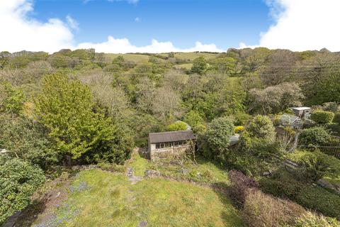 May Cottage Fore Street, Boscastle, PL35 0AU
