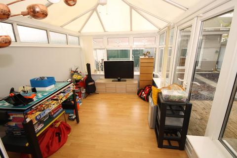 10 Farndale Road, Hartlepool, TS25 1BH