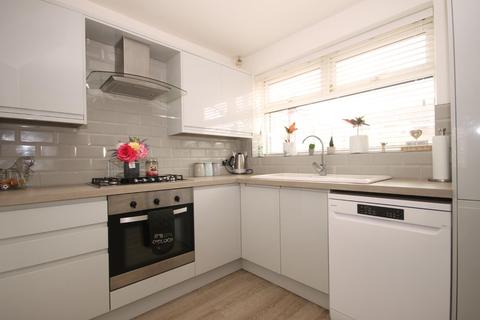 10 Farndale Road, Hartlepool, TS25 1BH