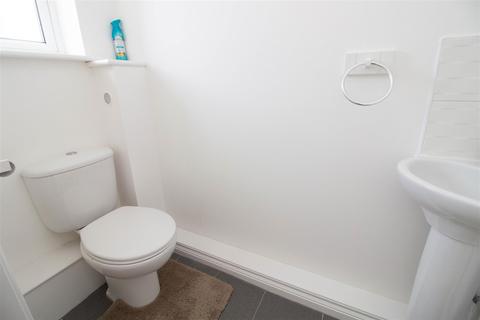 53 Bittern Close, Dunston, Gateshead, NE11 9FF