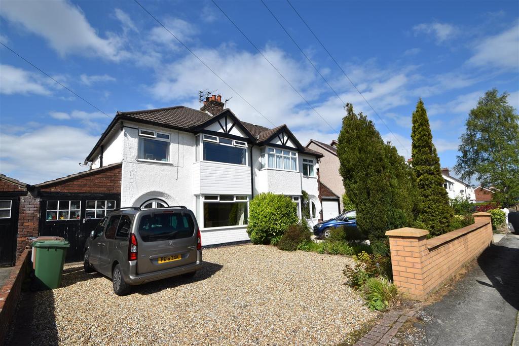 Downham Road North, Heswall, Wirral 3 bed semidetached house £300,000