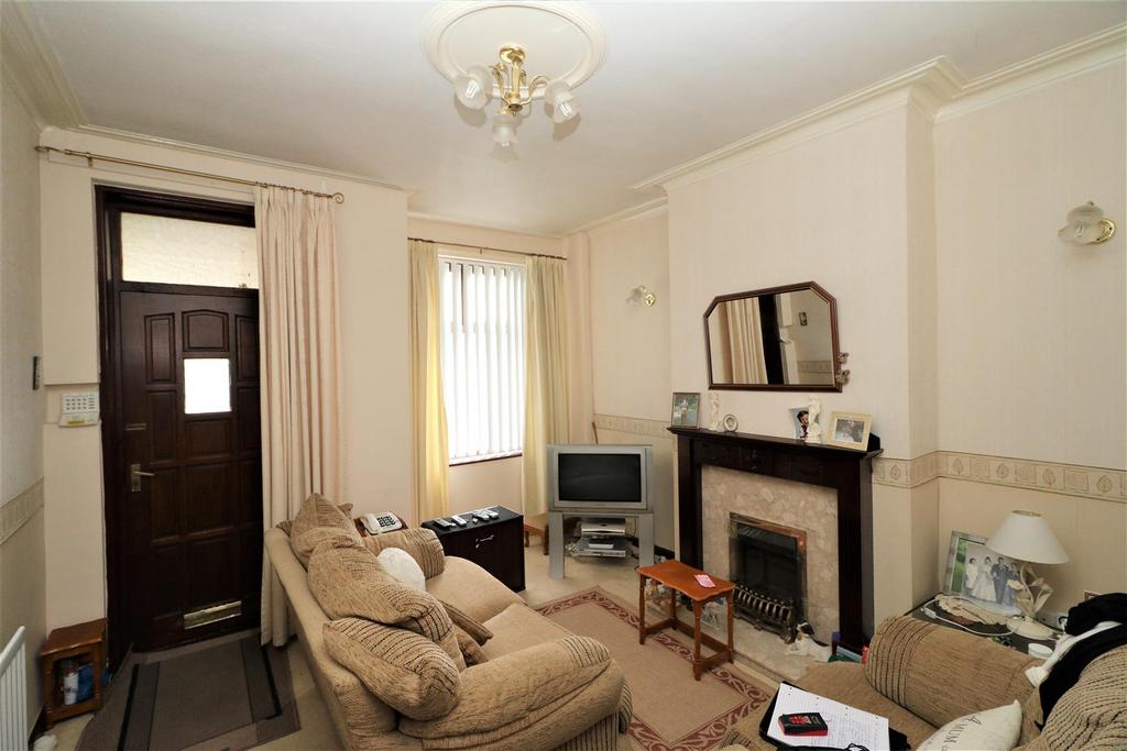 Ferham Park Avenue, Rotherham 2 bed terraced house £80,000