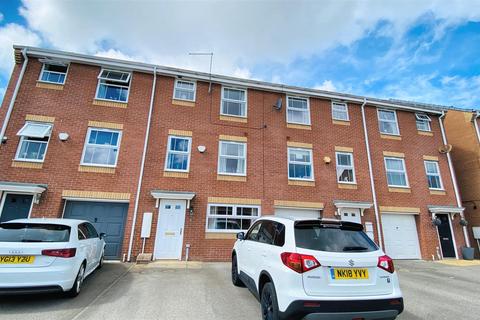 10 Douglas Way, Murton, Seaham, SR7 9HX