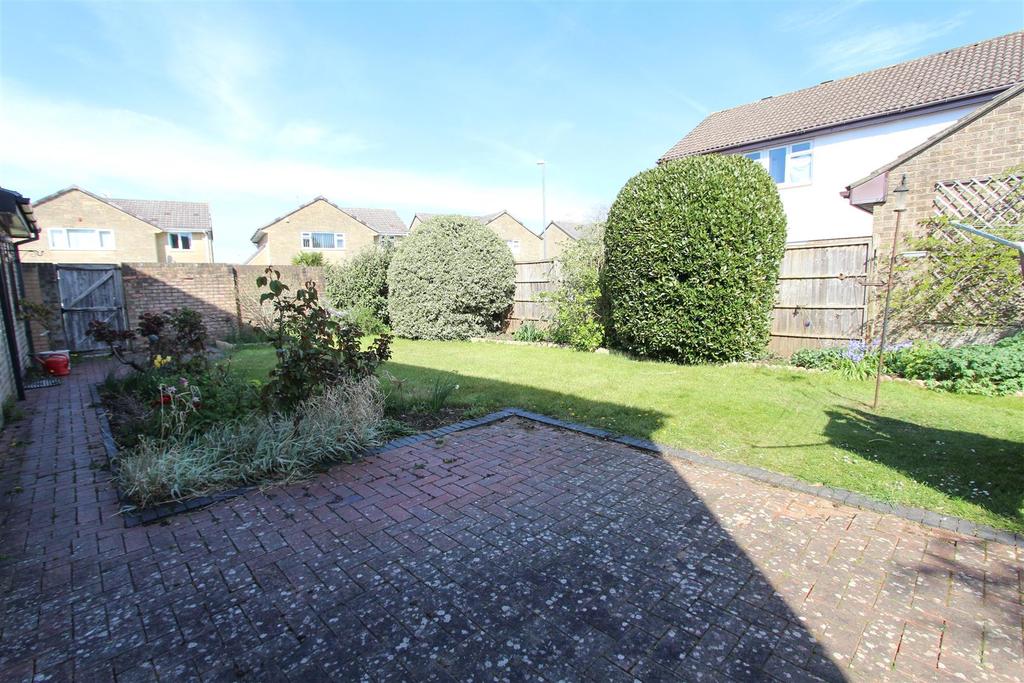 Manor Road, Keynsham, Bristol 4 bed house £525,000